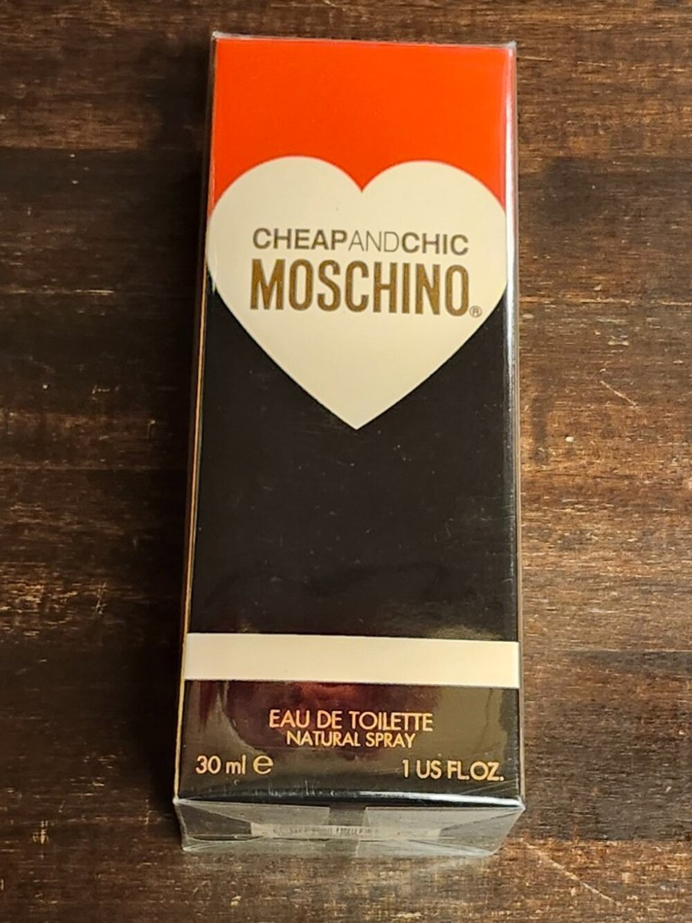 Moschino Cheap & Chic Eau de Toilette (30 ml / 1 fl. oz.) ICONIC 90s Fragrance
